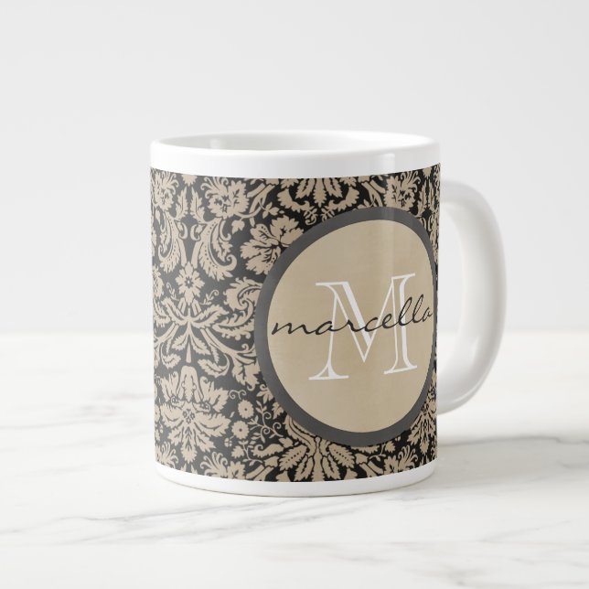 Schwarzes TAN-Damast-Monogramm Jumbo-Tasse (Vorderseite Rechts)