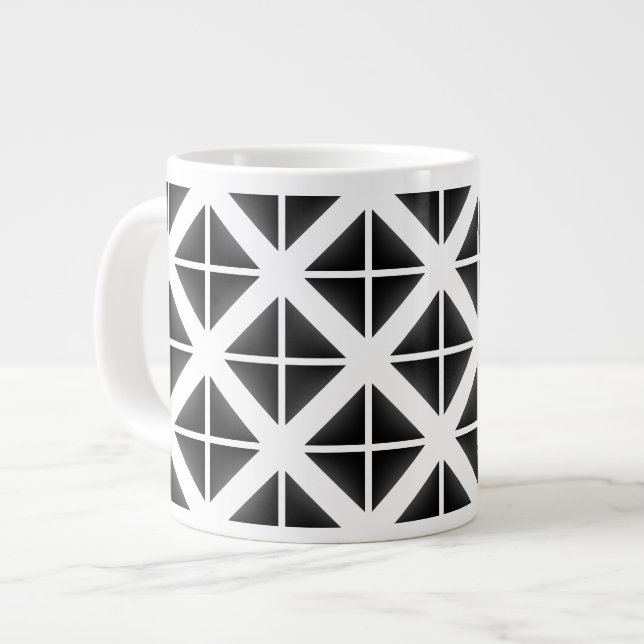 Schwarzes Trendy Triangle Muster Jumbo-Tasse (Vorderseite Links)