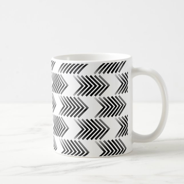 Schwarzes Tribal Arrow Muster Tasse (Rechts)