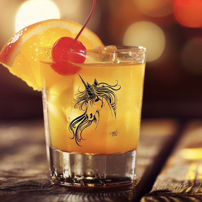 Schwarzes Tribal-Einhorn Schnapsglas (Von Creator hochgeladen)