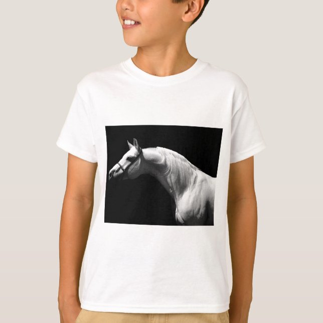 Schwarzes und Weiß T-Shirt (Vorderseite)