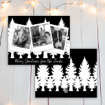 Schwarzes und weißes Foto Moderne Weihnachten<br><div class="desc">Personalisierte Weihnachtskarten. Schwarz-Weiß-Fotos mit einer Baumreihe großer Kiefernbäume,  moderne,  vereinfachende Karten.</div>