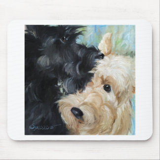 Schwarzes und wheaten schottische Terrier Mousepad