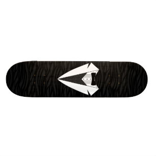 Schwarzes/weißes Smoking Skateboard