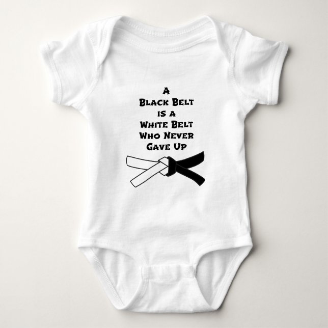 Schwarzgurt Baby Strampler (Vorderseite)