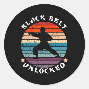 Schwarzgürtel-Level-Unlocks-Karate Behalten Runder Aufkleber
