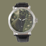 Schwarzkatze Armbanduhr<br><div class="desc">Stehend von weißen und rosa Blume ist eine schwarze Katze mit einer schönen Halskette,  mit dem Mond im Hintergrund.</div>