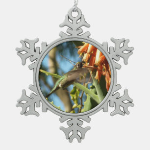Schwarzkehlnymphe im Flug Schneeflocken Zinn-Ornament