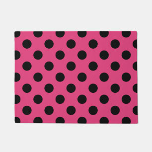 Schwarzpolka-Punkte auf Fuchsia Fußmatte