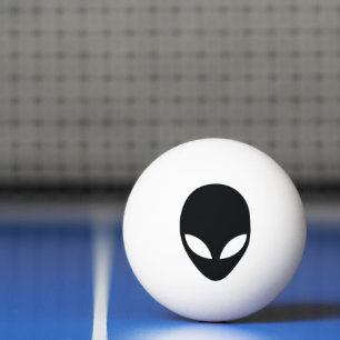 Schwarzweiß-Alien Tischtennisball