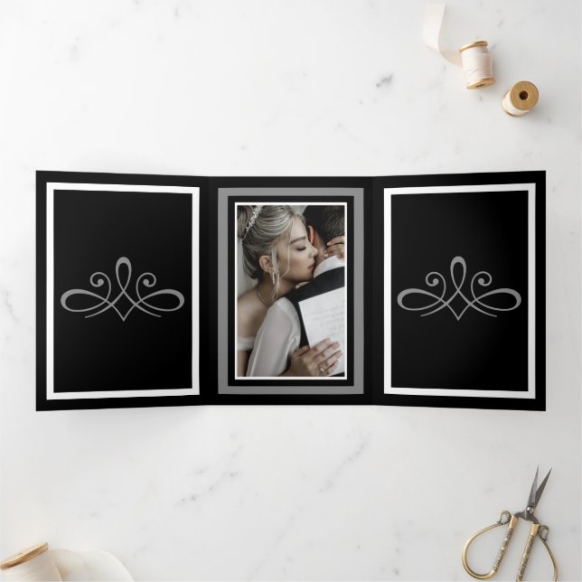 Schwarzweiß-Dreifache Buchstabenfalte Dreifach-gefaltete Programmkarte (Innenseite)