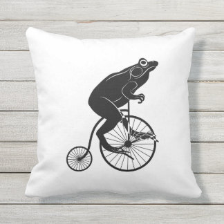 Schwarzweiss-Frosch oder Kröte auf einem Fahrrad Kissen Für Draußen