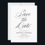 Schwarzweiß-Minimalistische Schrift Save The Date<br><div class="desc">Mit diesem stilvollen Ankündigung Datum freihalten verkünden Sie Ihren Hochzeitstag für Familie und Freunde. Es zeichnet sich durch minimalistische Schrift,  moderne Typografie und Streifen Muster aus. Andere Farben sind verfügbar.</div>