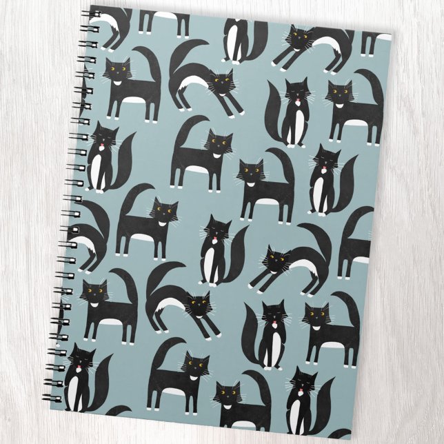 Schwarzweiß Niedliche Tuxedo Kitty Cats Muster Notizblock (Black and white tuxedo kitty cat pattern notebook)