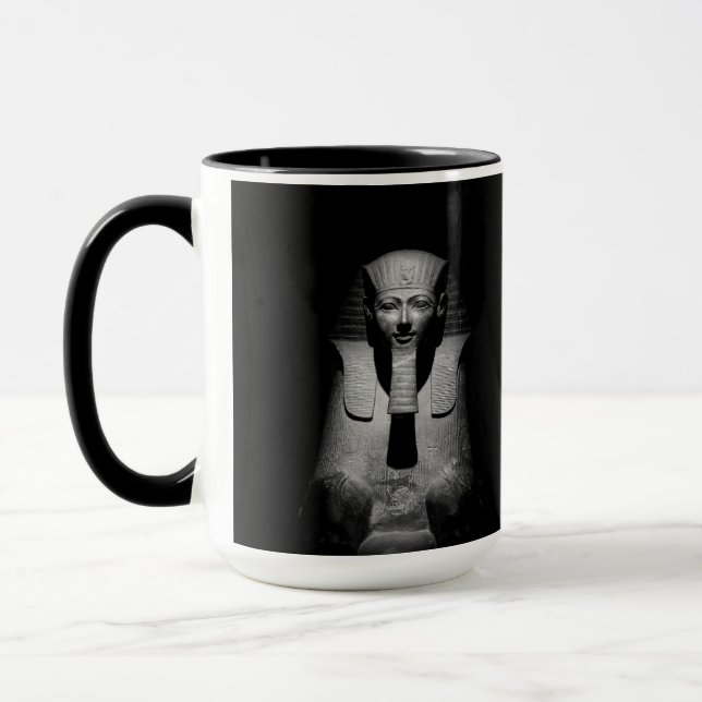 Schwarzweiß-Pharao-König Tasse (Links)