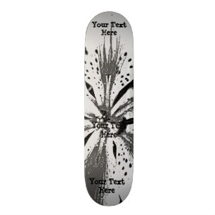 Schwarzweiss spritzt abstrakte Straßenkunstart Skateboard