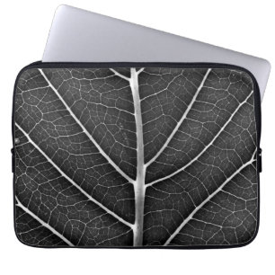 Schwarzweißblatt nah laptopschutzhülle