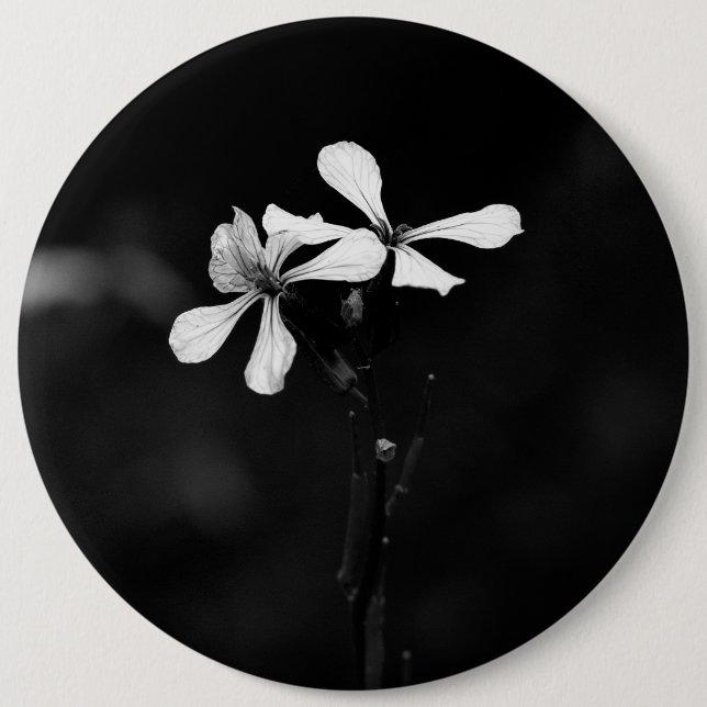 Schwarzweißblumen Button (Vorderseite)
