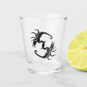 Schwarzweißbuchstaben S - Skorpione Schnapsglas
