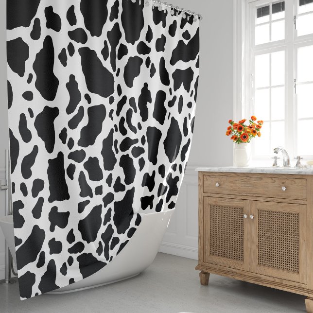 Schwarzweißdruck Duschvorhang (Black & White Cow Spots Animal Print Pattern Shower Curtain by Looly Elzayat)