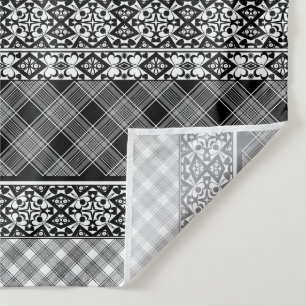 Schwarzweißpatchwork mit Spitze Wandteppich