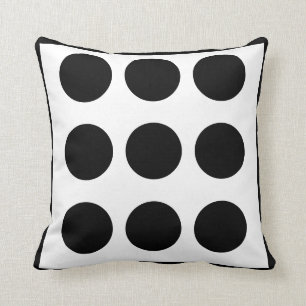 Schwarzweißpolka-Dotpilz Kissen