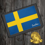 Schweden - Brieftasche, Patriot der schwedischen F Tri-fold Geldbeutel<br><div class="desc">WALLETS: Schweden & Schwedische Fahne Mode - Liebe mein Land,  Vatertag,  Feriengeschenke,  Patrioten / Sportfans</div>