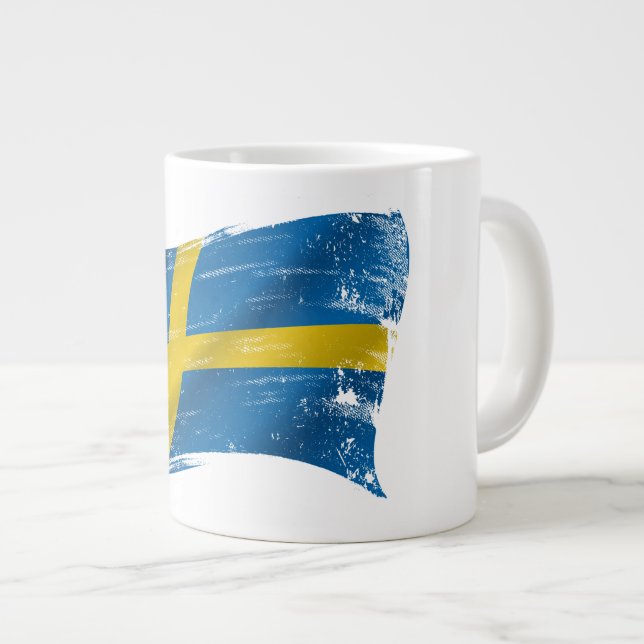 Schwedische Flagge gestrichen Jumbo-Tasse (Vorderseite Rechts)