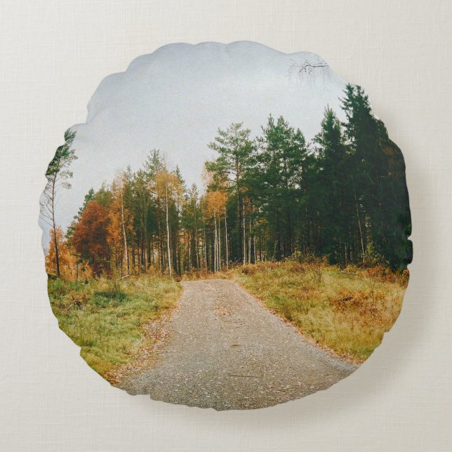 Schwedischer Urwald Rundes Kissen (Vorderseite)