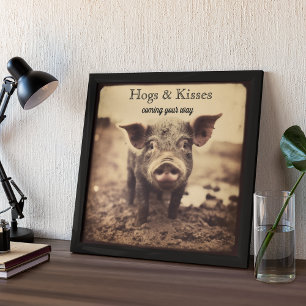 Schwein im Schlamm, Hunde und Küsse Fotodruck