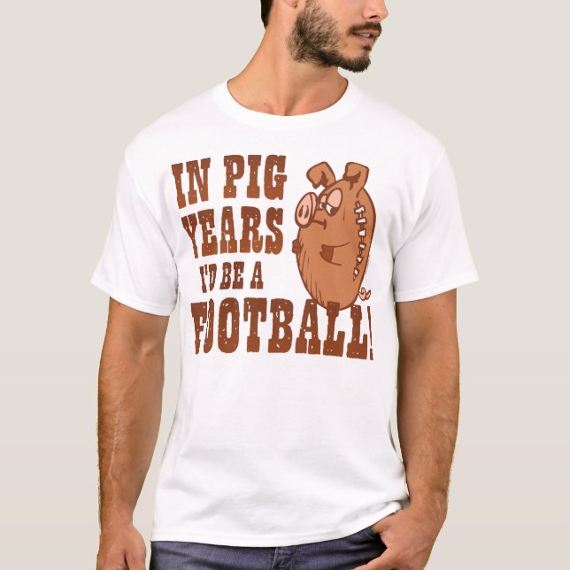Schwein-Jahr-Fußball T-Shirt (Vorderseite)