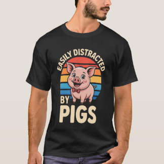Schweinebauer leicht von Schweinen abgelenkt Tierl T-Shirt