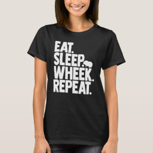 Schweinehalter mit schwerer Guinea essen Schlafrad T-Shirt