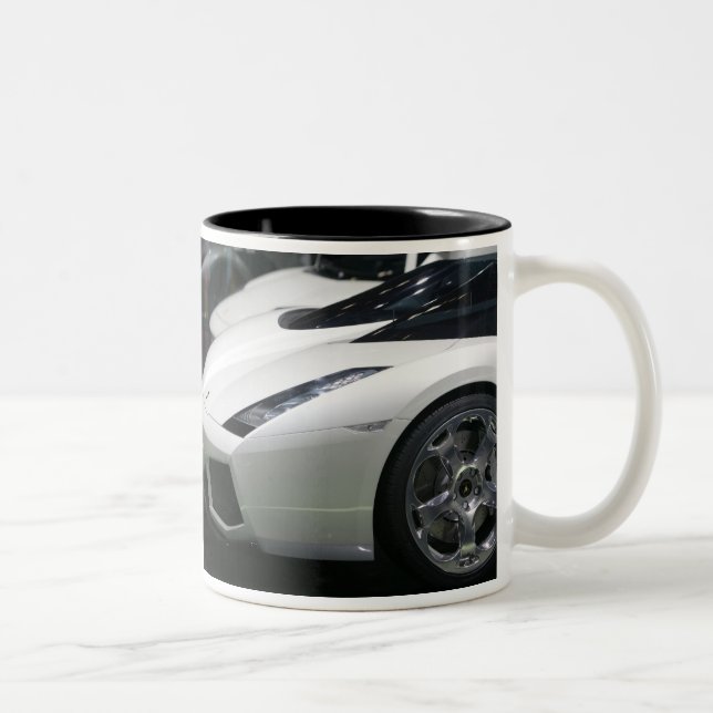 SCHWEIZ, GENF: 75. Genfer Auto 11 Zweifarbige Tasse (Rechts)