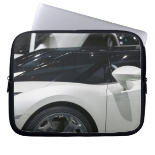 SCHWEIZ, GENF: 75. Genfer Auto jährlich 9 Laptopschutzhülle