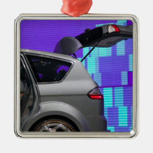 SCHWEIZ, GENF: 75. jährliche Genfer Auto 10 Silbernes Ornament