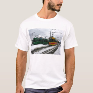 Schweizer Trams an BVB Basel Depot, die Schweiz T-Shirt