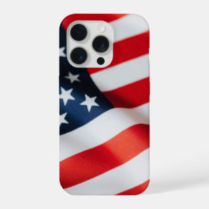 Schwenkende amerikanische Flagge Patriotisch iPhone 15 Pro Hülle