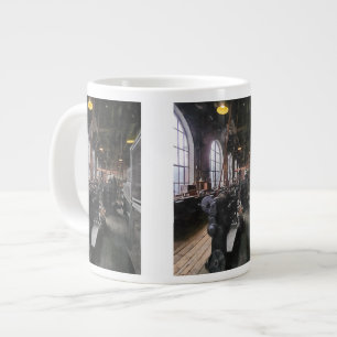 Schwere Maschinenwerkstatt mit Lampen Jumbo-Tasse