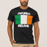 Schwerter, Irland mit irischer Flagge T-Shirt<br><div class="desc">Schwerter,  Irland mit irischer Flagge</div>