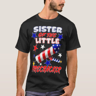 Schwester des kleinen Firecracker am 4. Juli Kinde T-Shirt