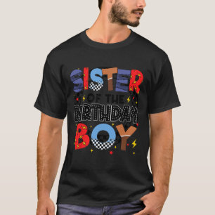 Schwester des Party der Jungen-Rennfahrer am Gebur T-Shirt