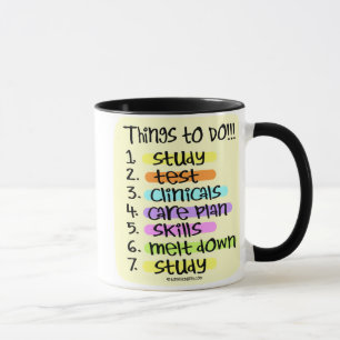 Schwesternschülerin, zum der Liste zu tun Tasse