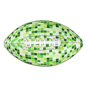 Schwimmbecken, grüne Mosaikfliesen, geometrisches  Football
