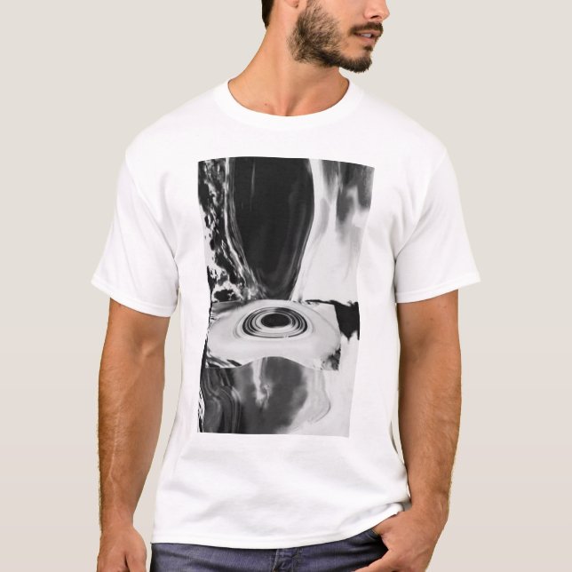 Schwimmen in einen kosmischen Ozean T-Shirt (Vorderseite)