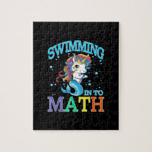 Schwimmen in Mathe Unicorn Meerjungfrau T - Shirt Puzzle