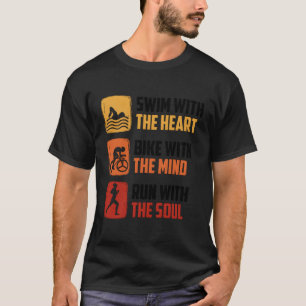 Schwimmen mit dem He Bike mit dem Mini-Triathlet T-Shirt