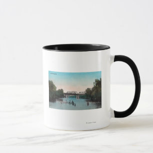 Schwimmen und Bootfahren im Wintersee Tasse