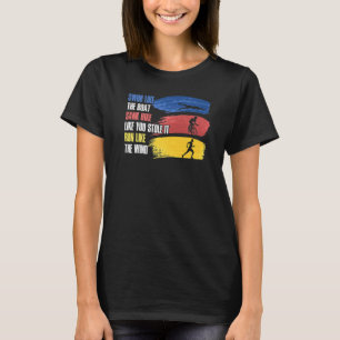 Schwimmen wie der Sank-Triathlon T-Shirt
