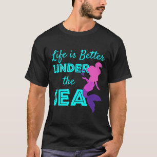 Schwimmende Meerjungfrau Tauchen T-Shirt